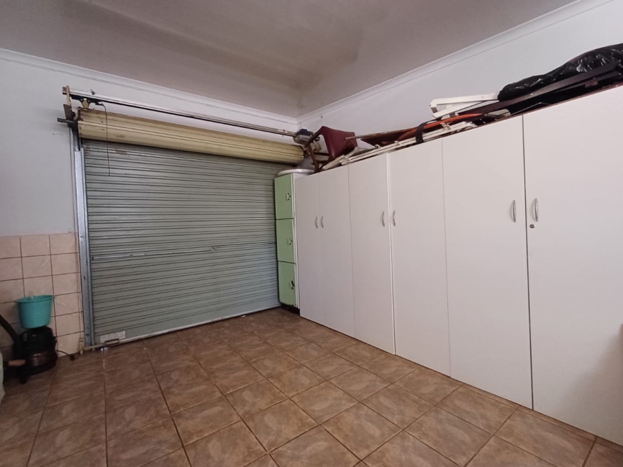 2 Bedroom Property for Sale in Flamwood North West